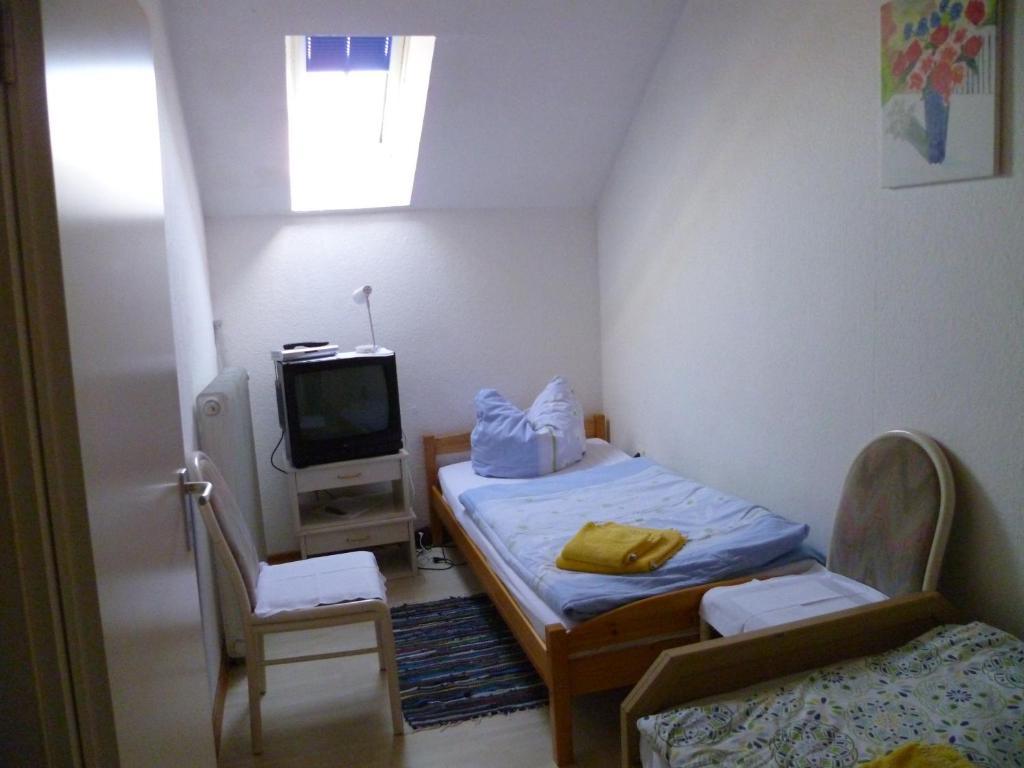 Hotel Rotbuche Westoverledingen Pokoj fotografie